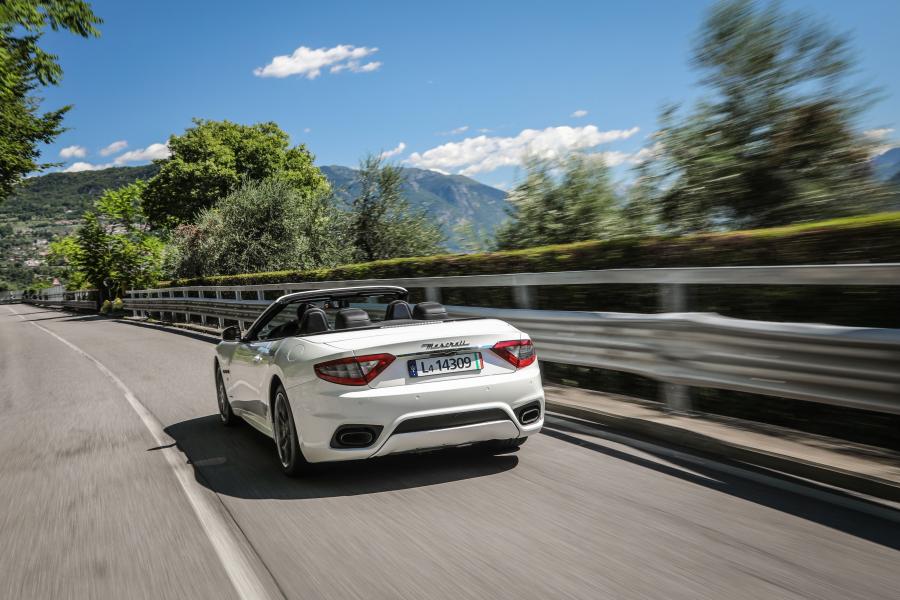  Maserati GranCabrio MC 2017 года  (фото 5 из 19)